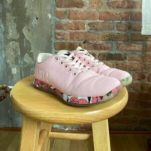 NOBULL Women’s Trainers, Rose Butterfly, size 5